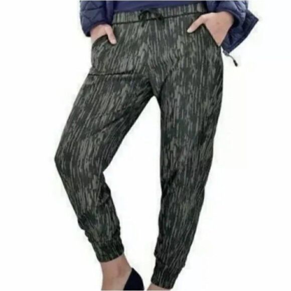 32 Degrees Ladies Cool Technology Lightweight Jogger Green/Black Medium - Picture 1 of 11